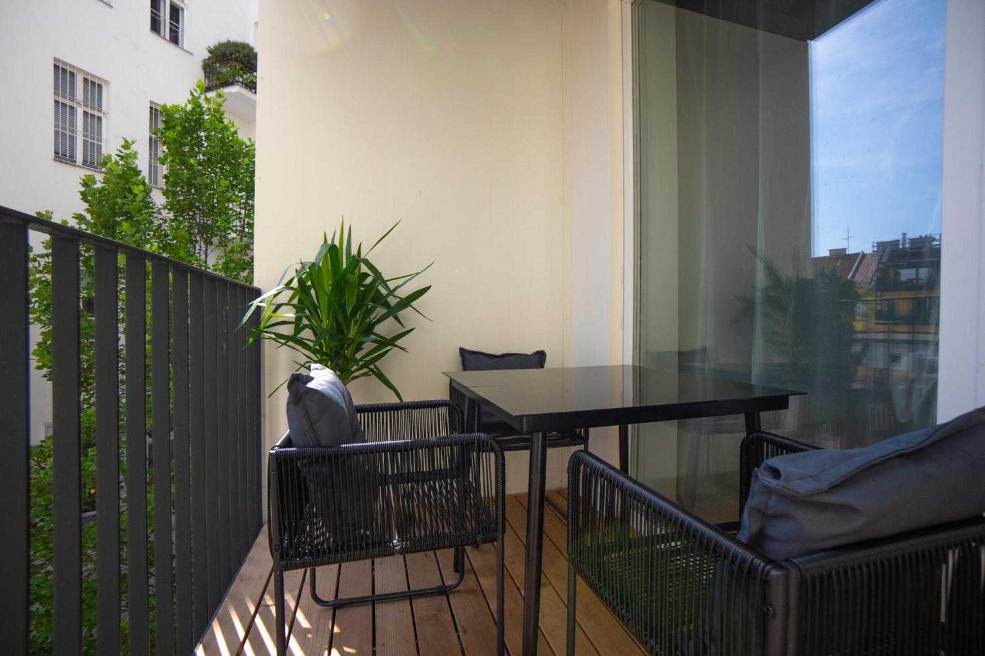 Bright Stylish Apartment With A Balcony In A Top Location Vienna Exterior photo