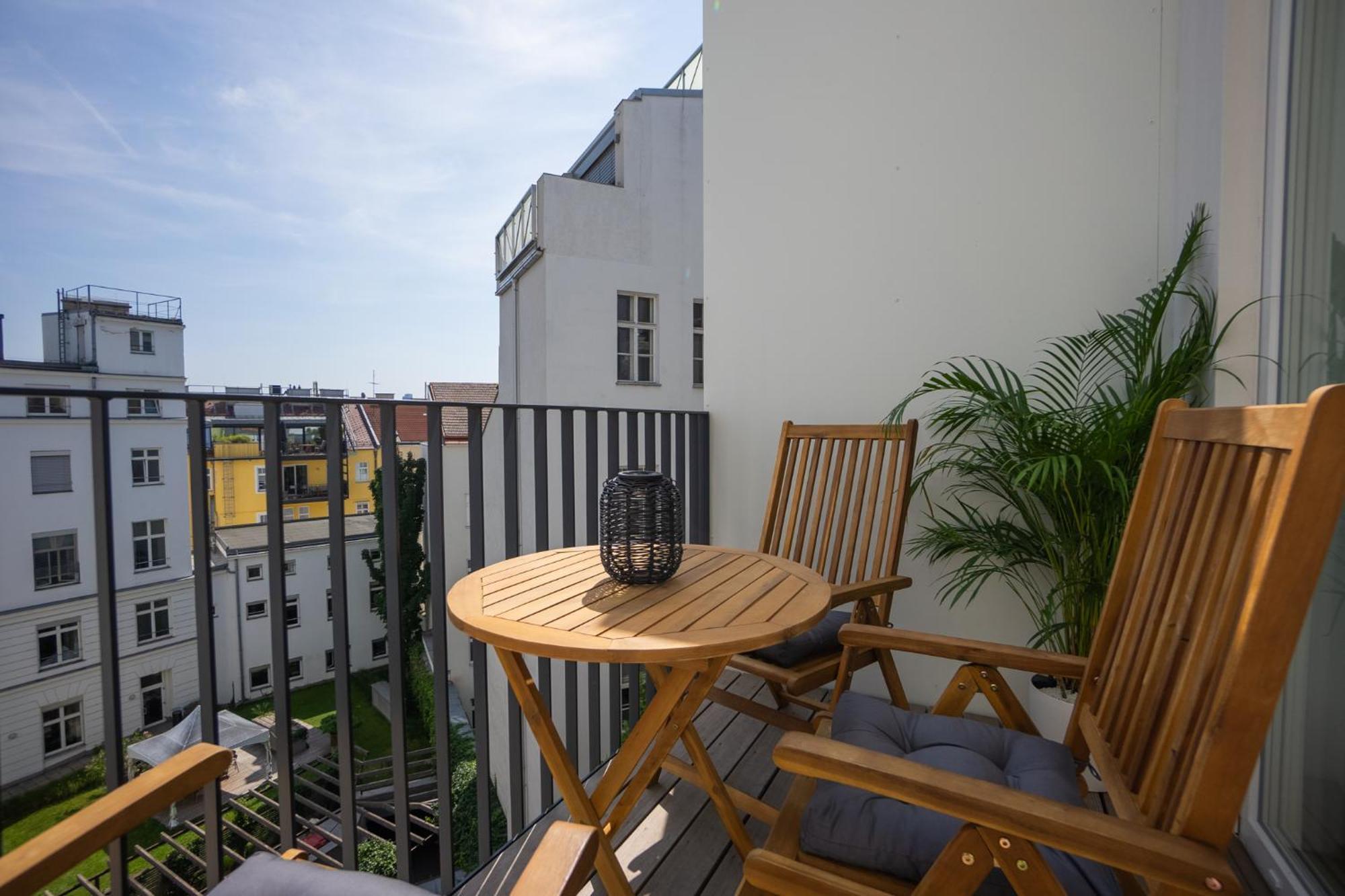 Bright Stylish Apartment With A Balcony In A Top Location Vienna Exterior photo